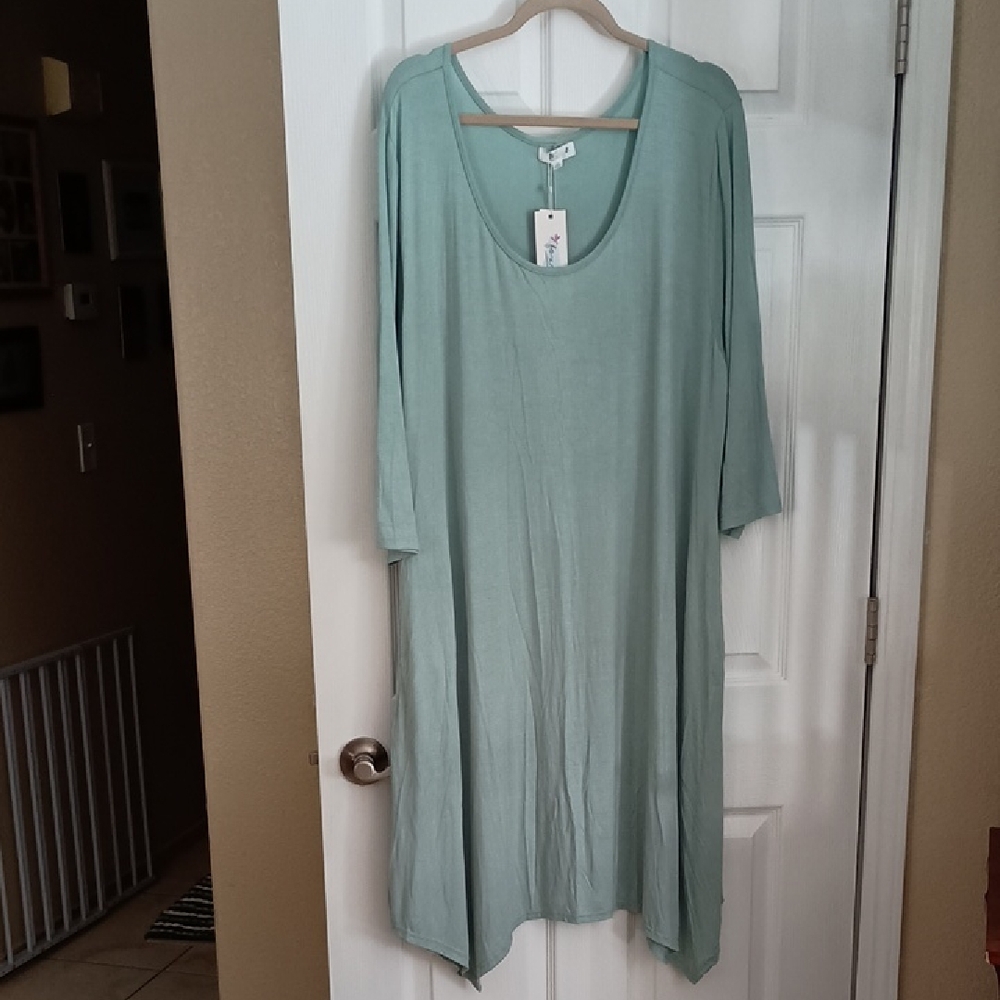 New Foxxy Asymmetrical Hem Midi Dress y555